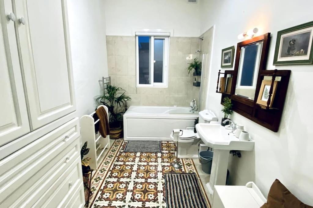 Appartement Free Breakfast, Pool, Spacious Aircon Hideaway à Mosta Extérieur photo