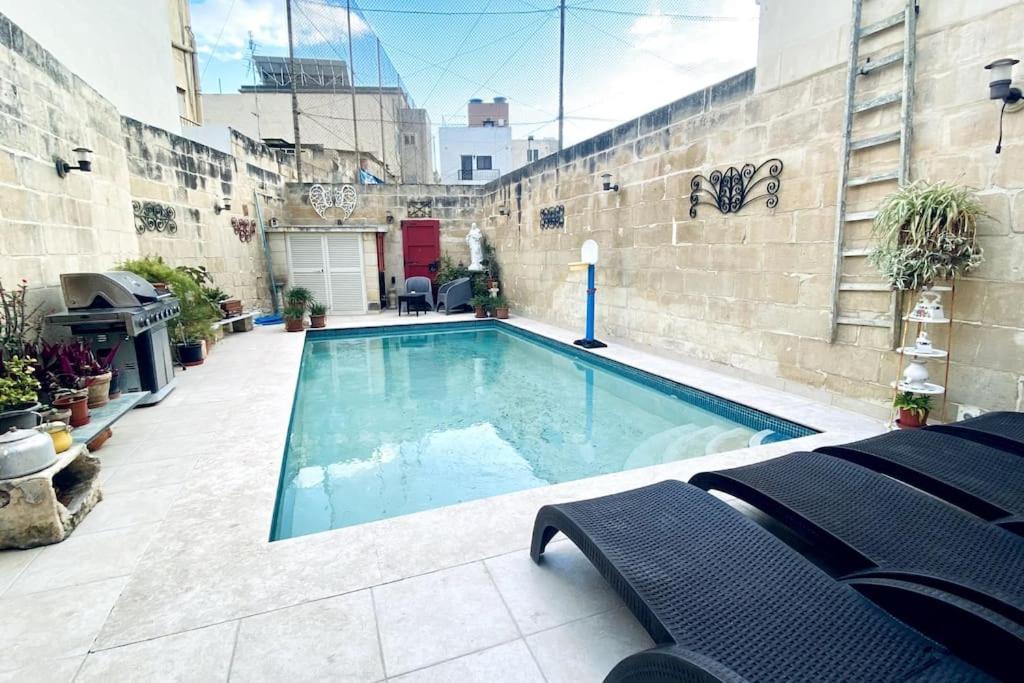 Appartement Free Breakfast, Pool, Spacious Aircon Hideaway à Mosta Extérieur photo