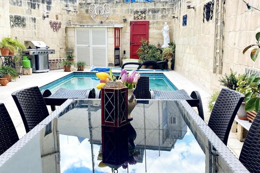 Appartement Free Breakfast, Pool, Spacious Aircon Hideaway à Mosta Extérieur photo